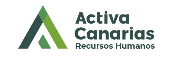 Logotipo de Activa Canarias Recursos Humanos, con un símbolo "A" geométrico de color verde y verde oscuro a la izquierda y el nombre de la empresa en texto verde oscuro a la derecha.